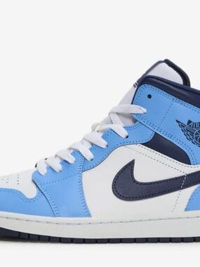 Nike Air Jordan 1 Mid Light Blue White Navy university blue men’s 6.5 women’s 8